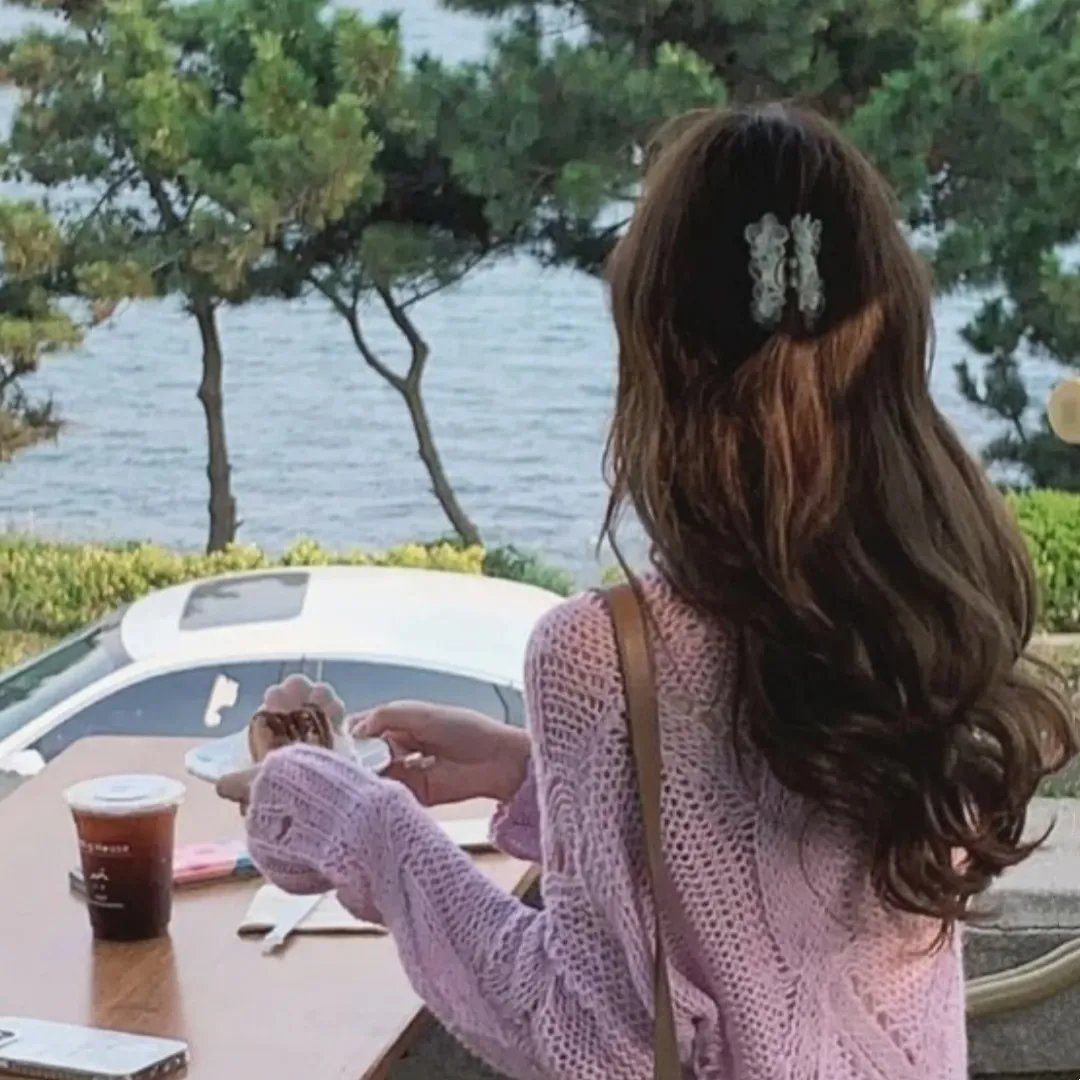 艾蜜莉·布莱尔的秘密